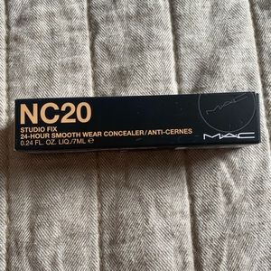 Mac Studio Fix Concealer